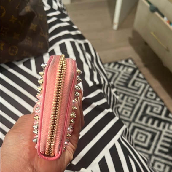 COPY - Studded Pink Wallet - Picture 4 of 6